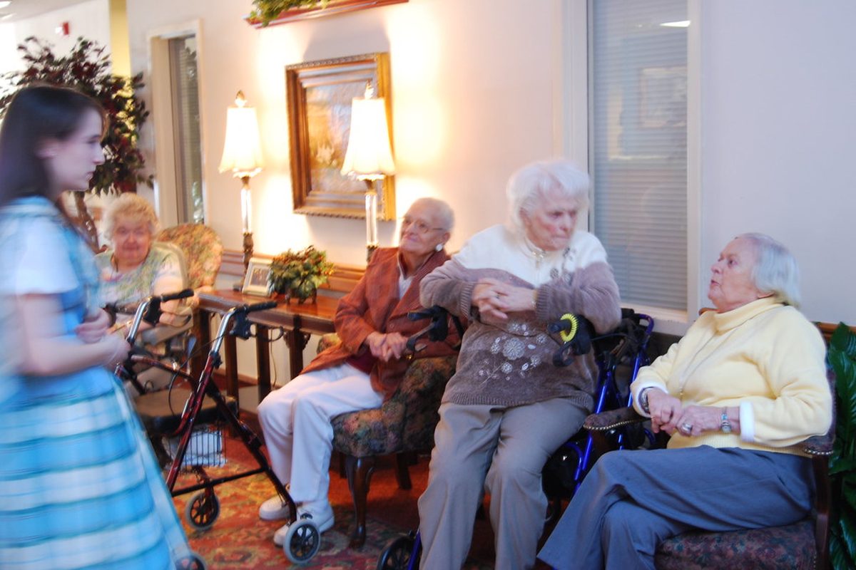 A Four-Hour Home Care Visit, Hour by Hour — in-home senior care in North Texas
